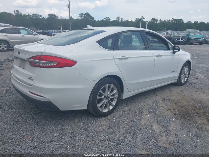 Vin: 3fa6p0lu7kr211449, lot: 45832823, ford fusion hybrid se 20194