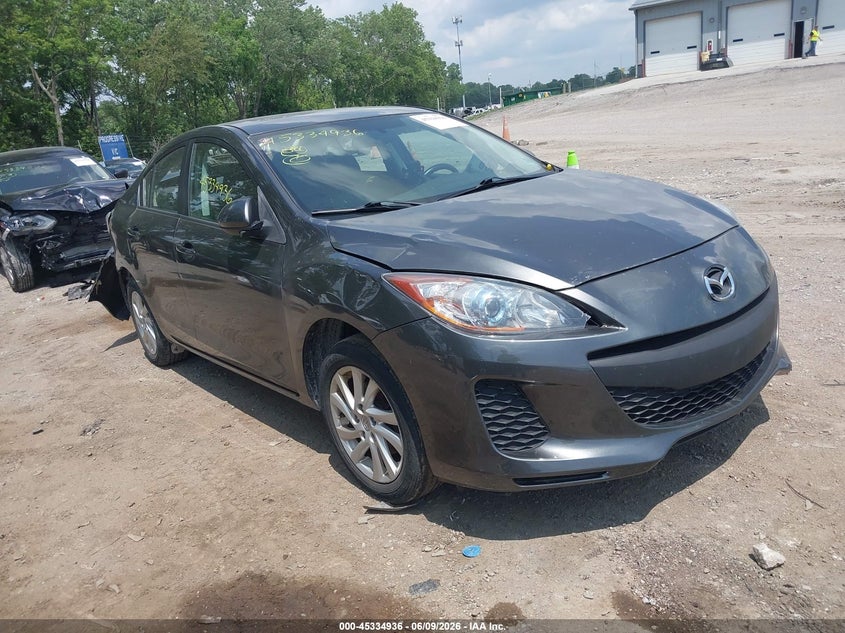 Vin: jm1bl1v70c1700837, lot: 45832872, mazda mazda3 i touring 2012 img_1
