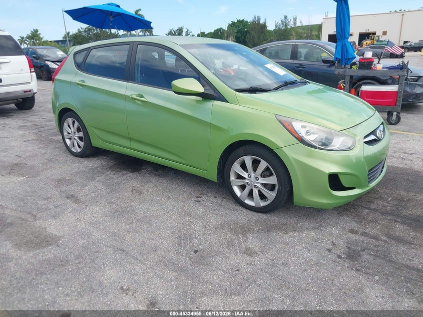 2012 Hyundai Accent Se