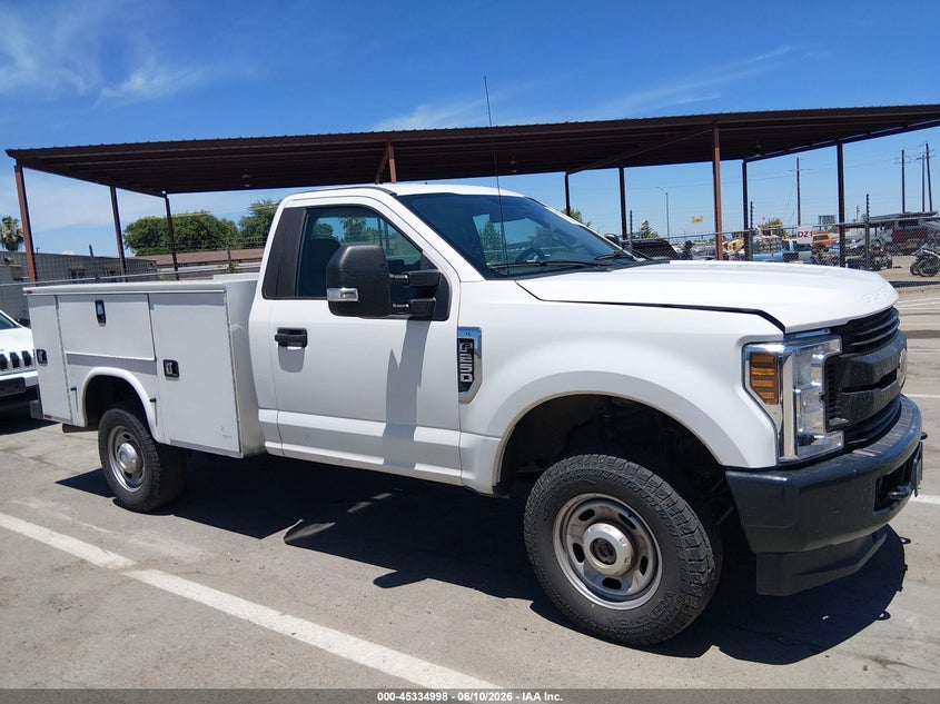 2019 Ford F-250 Xl VIN: 1FDBF2B63KEF82181 Lot: 45334998