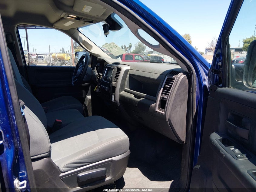 2016 Ram 3500 Tradesman VIN: 3C63R2GT0GG304537 Lot: 45334999