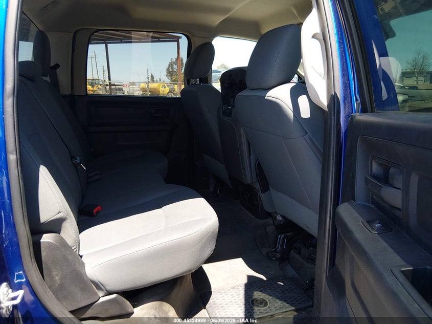 2016 Ram 3500 Tradesman VIN: 3C63R2GT0GG304537 Lot: 45334999