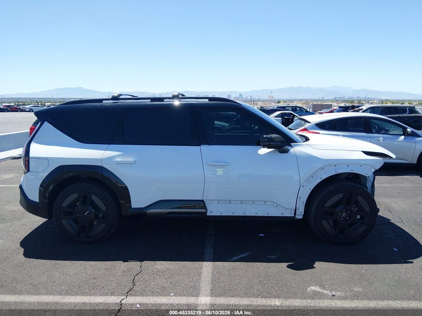 2026 Kia Ev9 Gt-Line VIN: 5XYAEFS56TG010709 Lot: 45335219