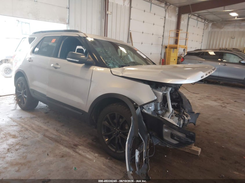 2017 FORD EXPLORER auction photo 1