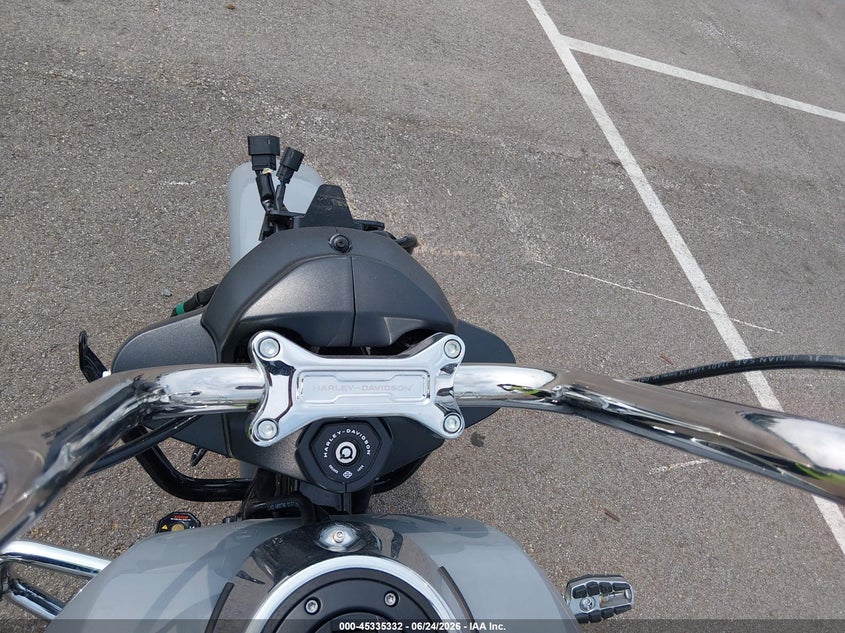 2026 Harley-Davidson Fltrx VIN: 1HD1KH715TB620670 Lot: 45335332