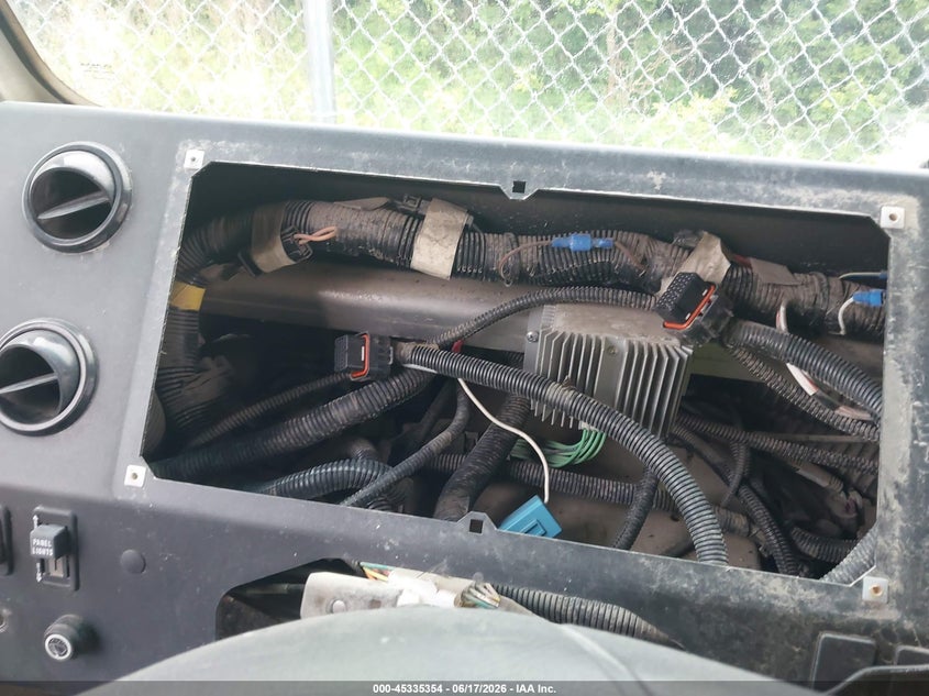 2021 FREIGHTLINER MT55G auction photo 7