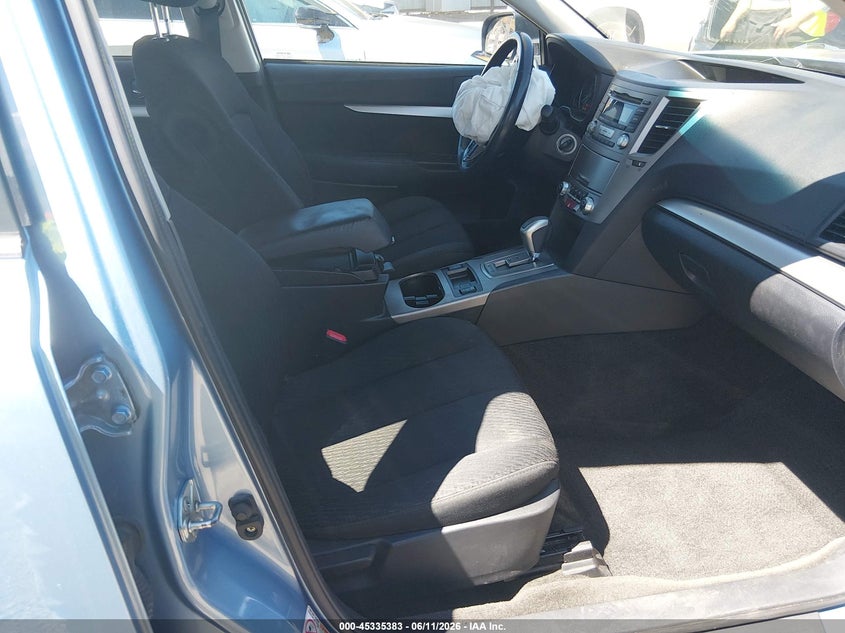 2012 SUBARU LEGACY auction photo 5