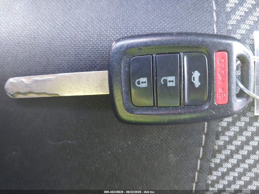 VIN 19XFC2F57JE011702 2018 HONDA CIVIC LX