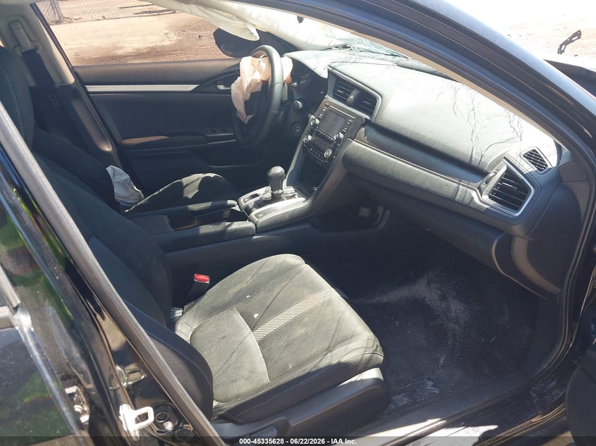 VIN 19XFC2F57JE011702 2018 HONDA CIVIC LX