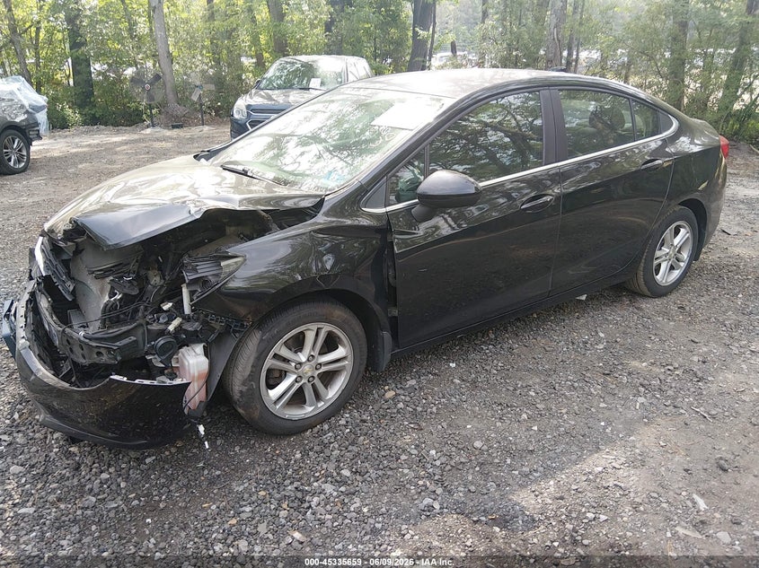 2018 CHEVROLET CRUZE auction photo 2