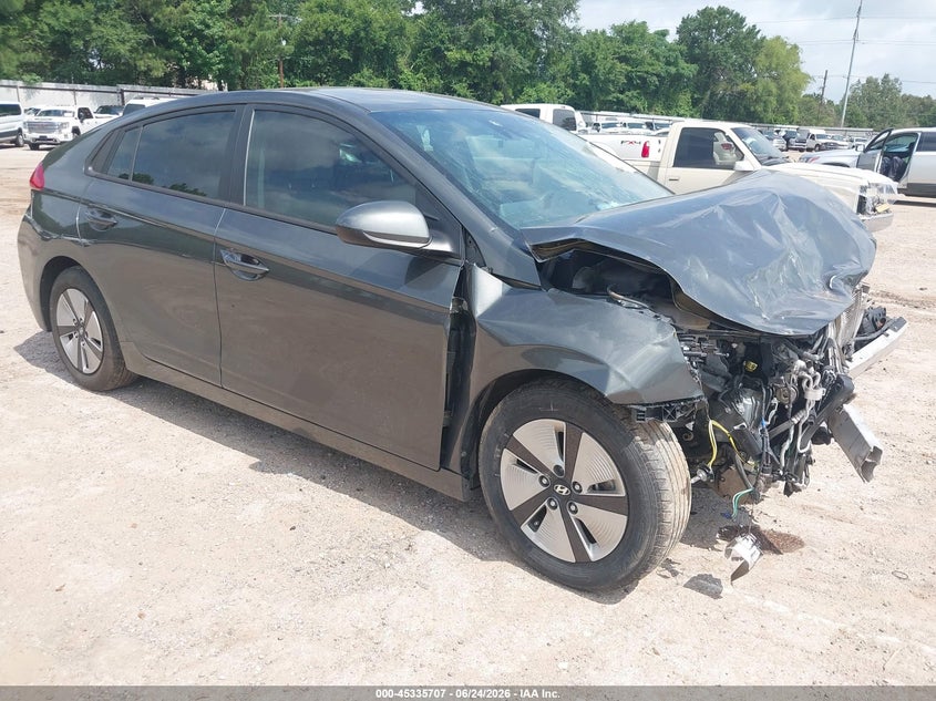 2022 HYUNDAI IONIQ HYBRID auction photo 1