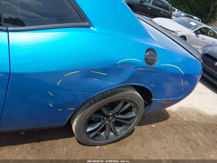 DODGE CHALLENGER 2018 VIN 2C3CDZBTXJH306055