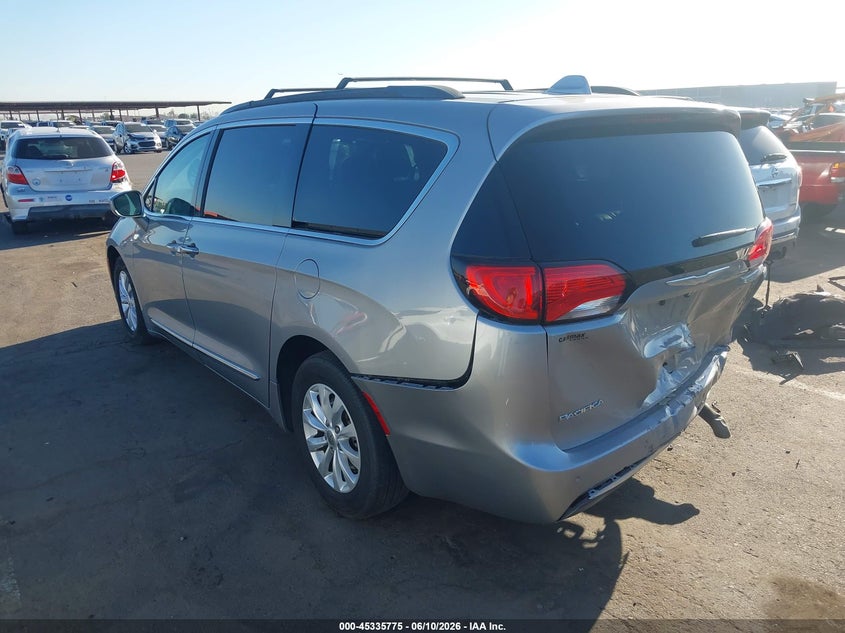 Vin: 2c4rc1bg6hr576935, lot: 45833711, chrysler pacifica touring-l 20173