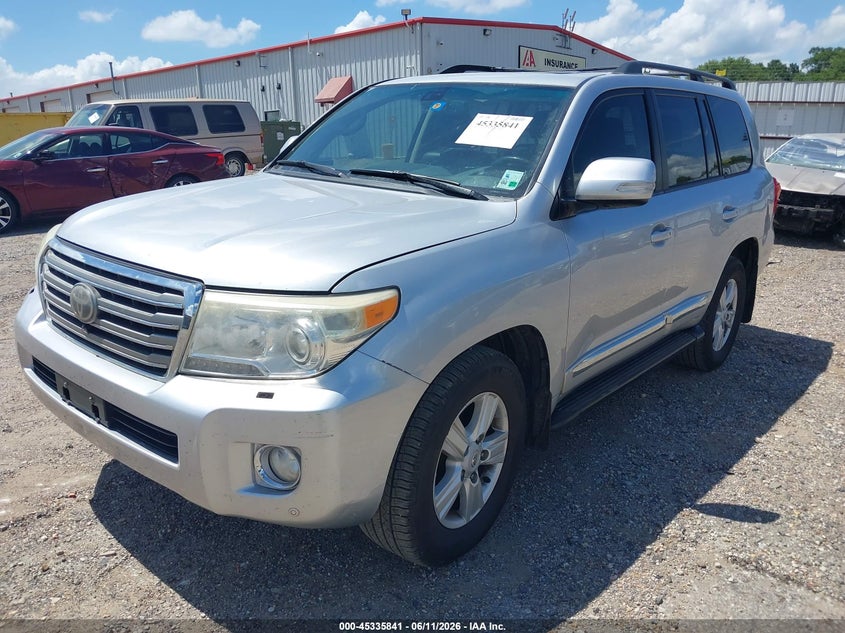 Vin: jtmhy7aj3d4021113, lot: 45833777, toyota land cruiser v8 20132