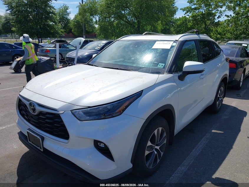 2023 TOYOTA HIGHLANDER 2.4L I-4 DI, DOHC, V(VIN: 5TDKDRBHXPS045782