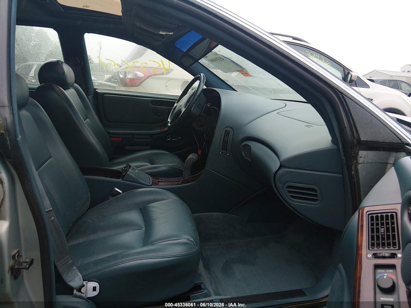 1995 OLDSMOBILE AURORA auction photo 5