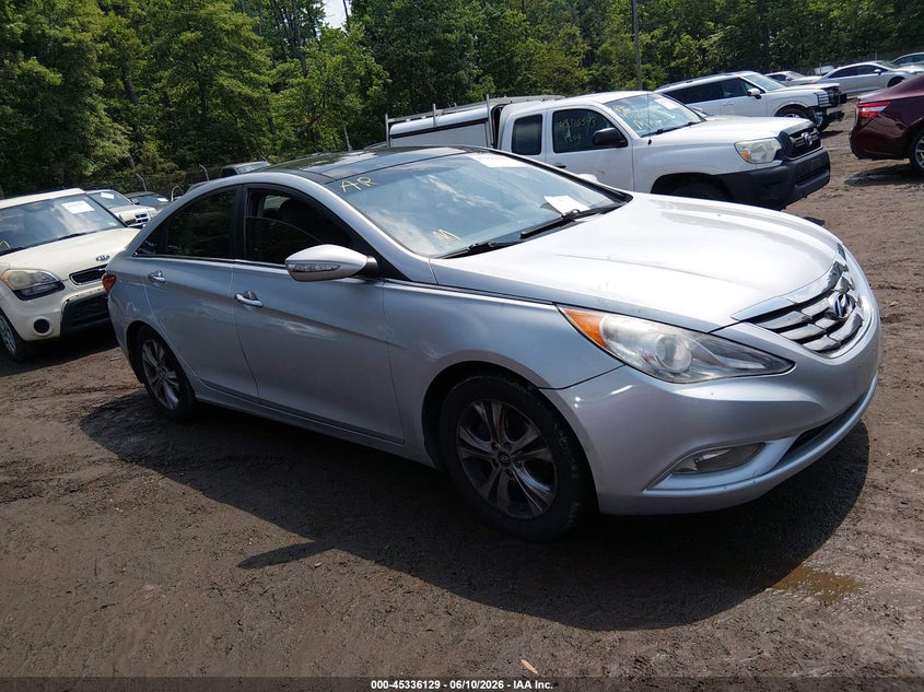 2013 HYUNDAI SONATA auction photo 1