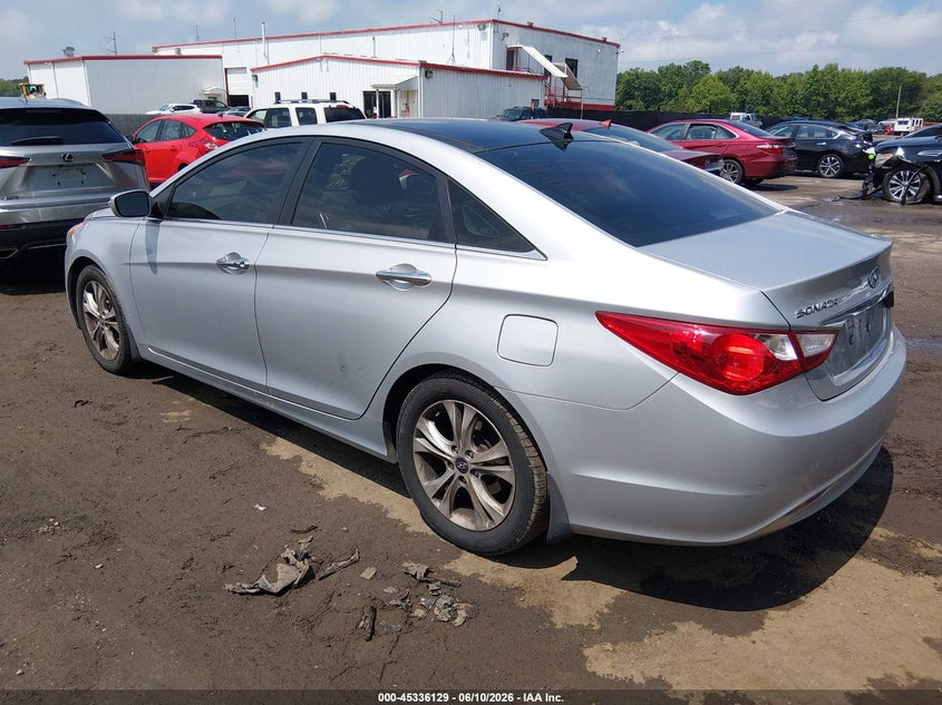 2013 HYUNDAI SONATA auction photo 3