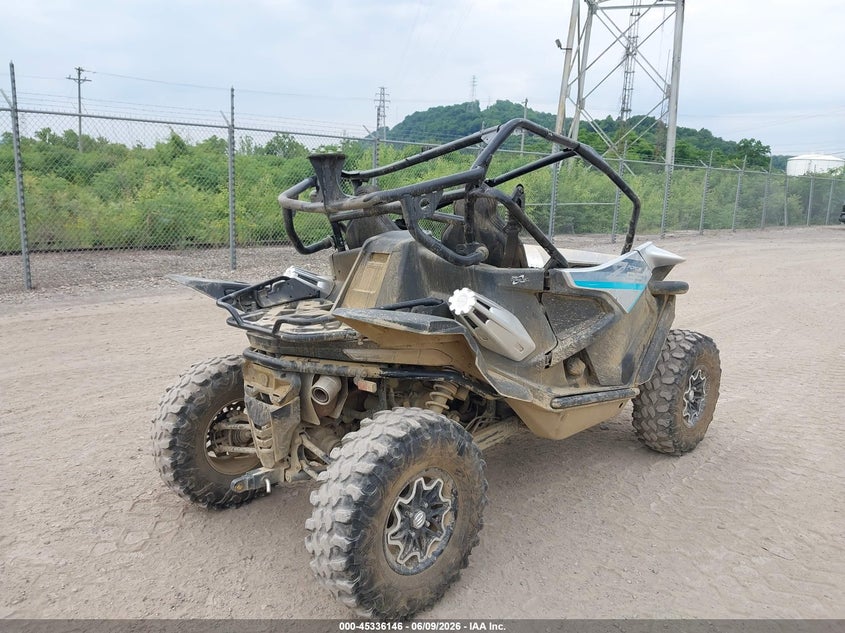 2021 CF MOTO ZFORCE auction photo 4