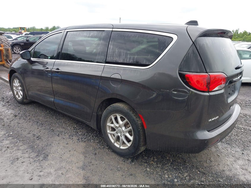 Vin: 2c4rc1cg0nr215534, lot: 45834109, chrysler voyager lx 20223