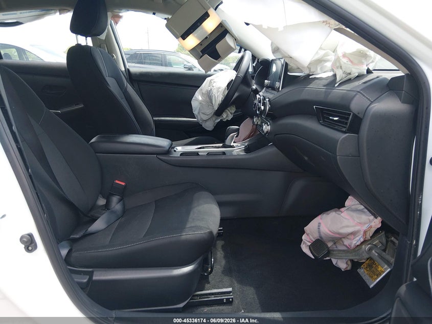 2024 NISSAN SENTRA 2.0L I-4 DI, DOHC, V(VIN: 3N1AB8CV9RY385696