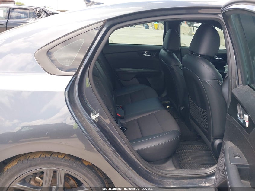 2021 KIA FORTE auction photo 8
