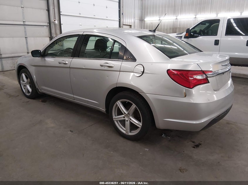 Vin: 1c3bc1fb7bn552314, lot: 45834187, chrysler 200 touring 20113