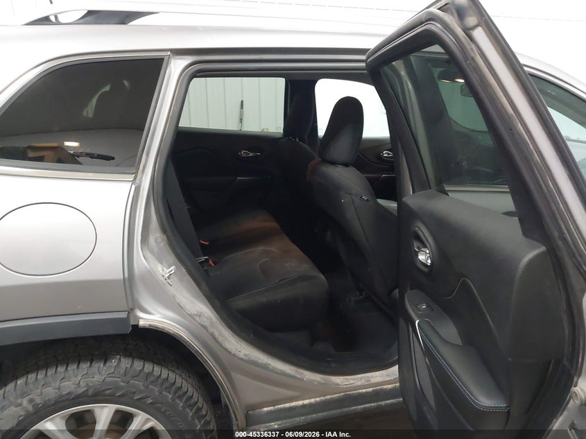 AtlanticExpress - Jeep Cherokee
