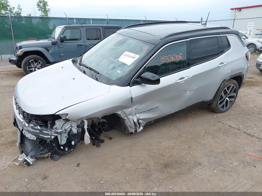 3C4NJDCN2ST617942 2025 Jeep Compass Limited 4x4 photo 1