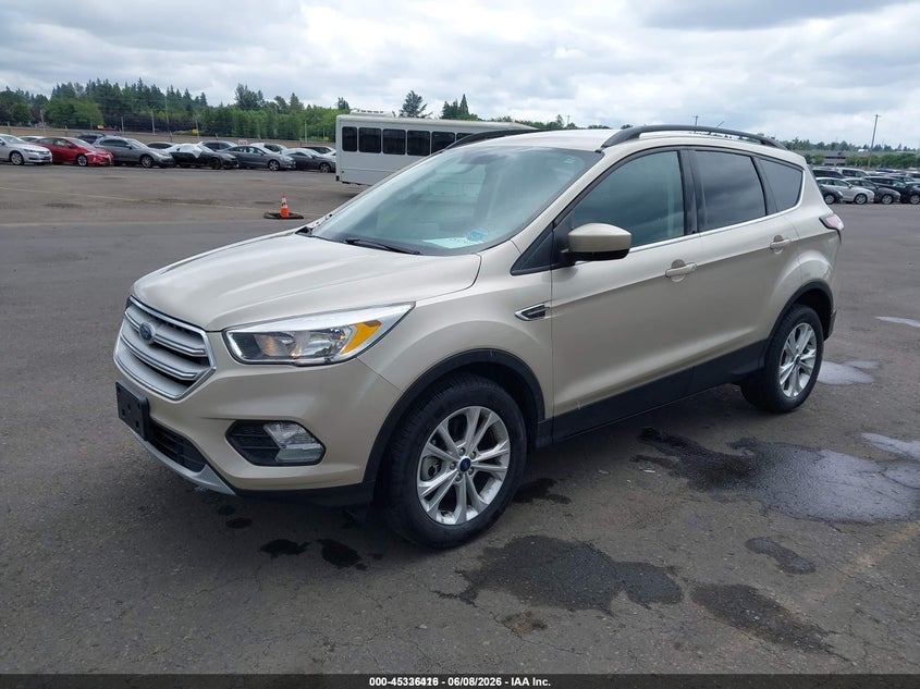 2018 Ford Escape Se 1FMCU9GD8JUD08523 photo 1