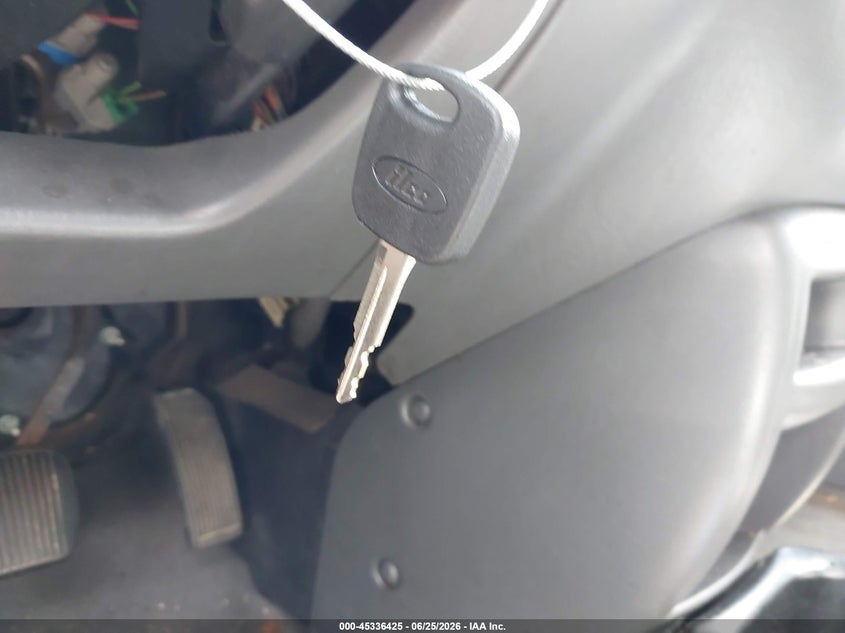 2004 FORD ESCAPE SPORT UTILITY VEHICLE 3.0L V-6 DOHC, 201HP