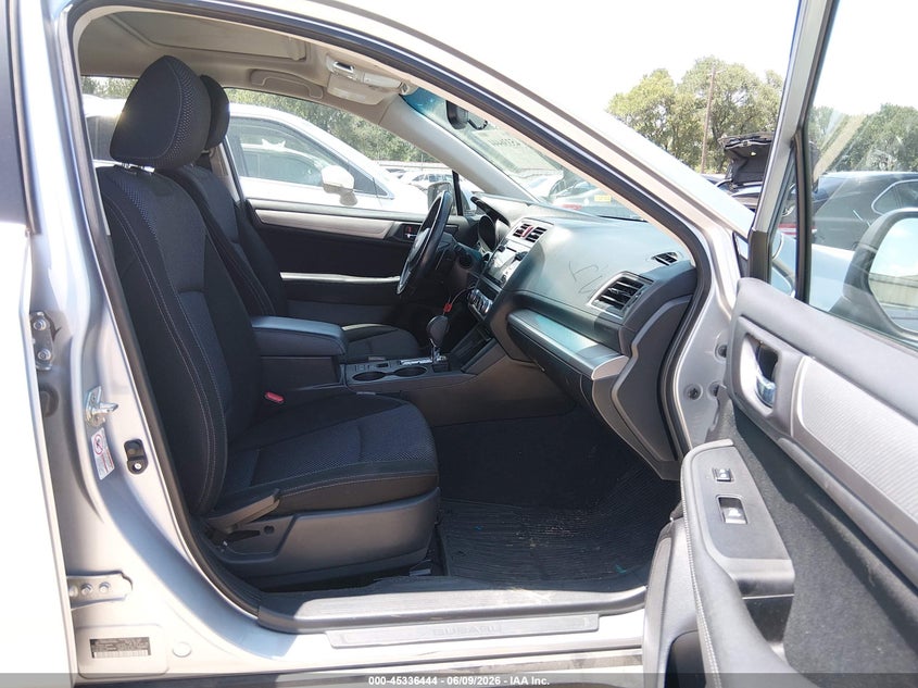 2015 SUBARU OUTBACK auction photo 5