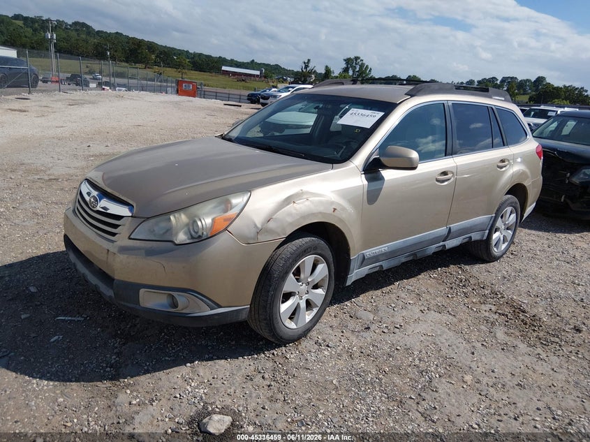 Vin: 4s4brccc5a3333621, lot: 45834395, subaru outback 2.5i premium 20102