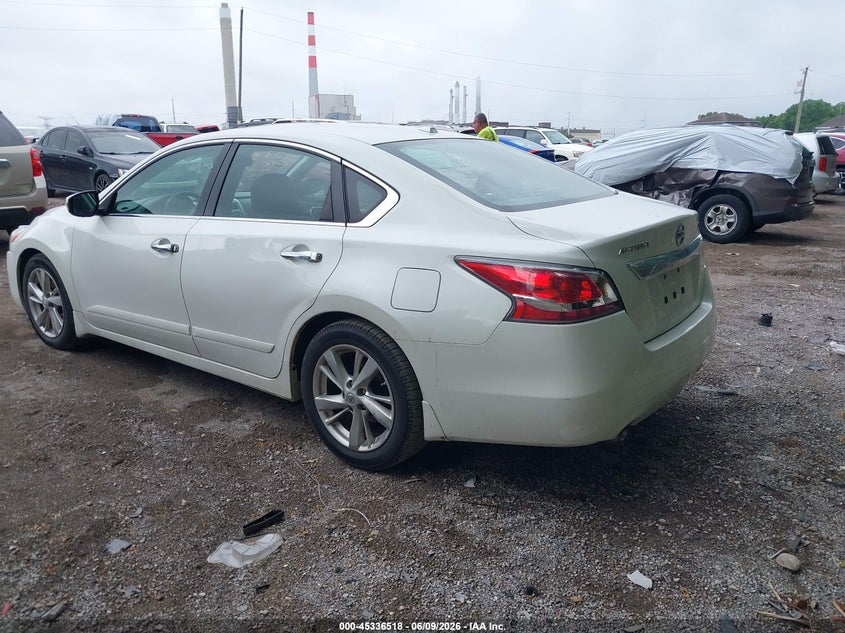 Vin: 1n4al3ap9fn352486, lot: 45834454, nissan altima 2.5 sl 20153