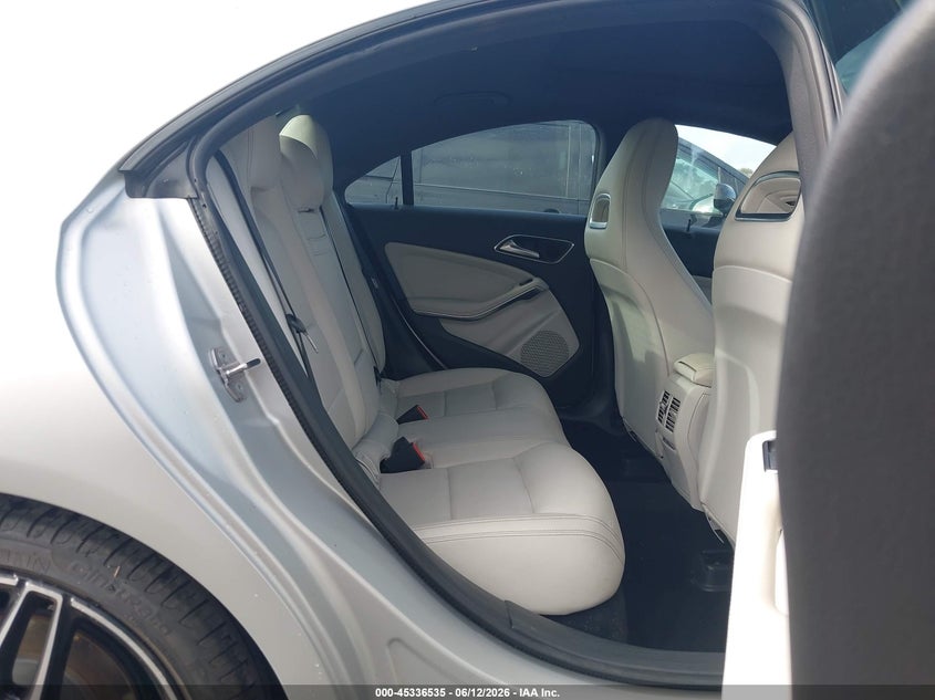 2018 MERCEDES-BENZ CLA 250 auction photo 8