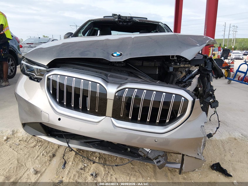 2025 BMW 530I 2.0L I-4 DI, DOHC, V(VIN: WBA43FJ07SCT67065