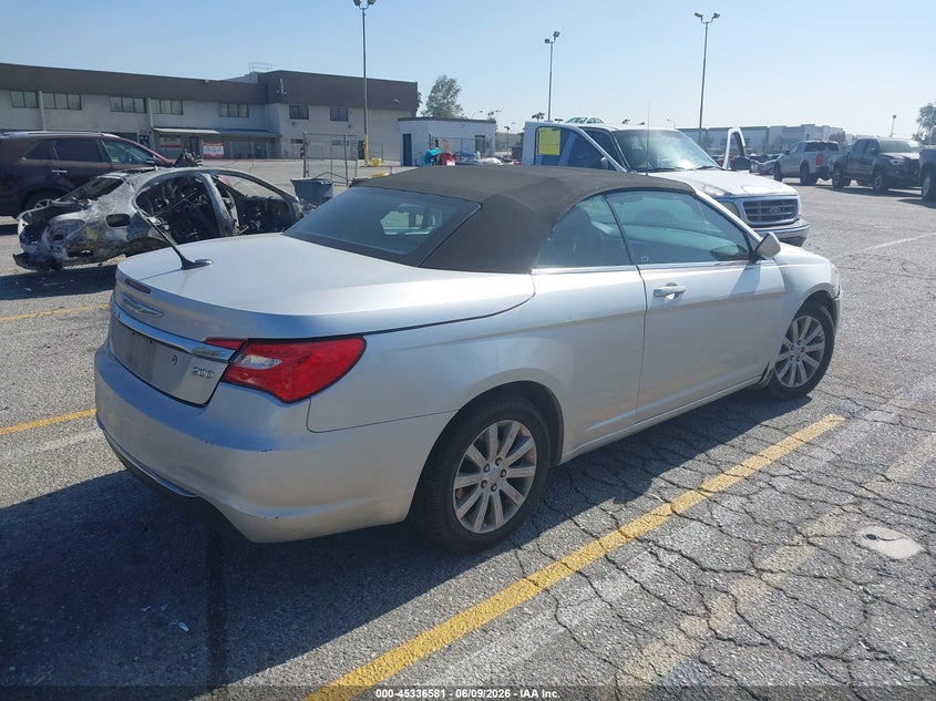 Vin: 1c3bc2eb7bn606993, lot: 45834517, chrysler 200 touring 20114
