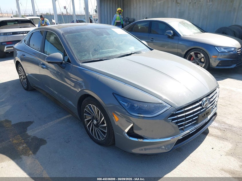 2021 HYUNDAI SONATA  (VIN: KMHL54JJ0MA018880)