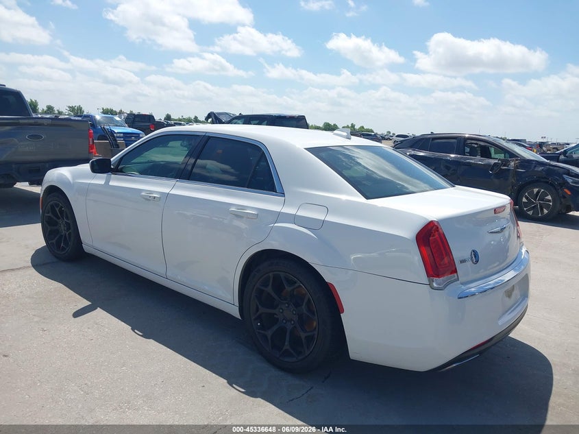 Vin: 2c3ccaag2gh334448, lot: 45834585, chrysler 300 limited 20163