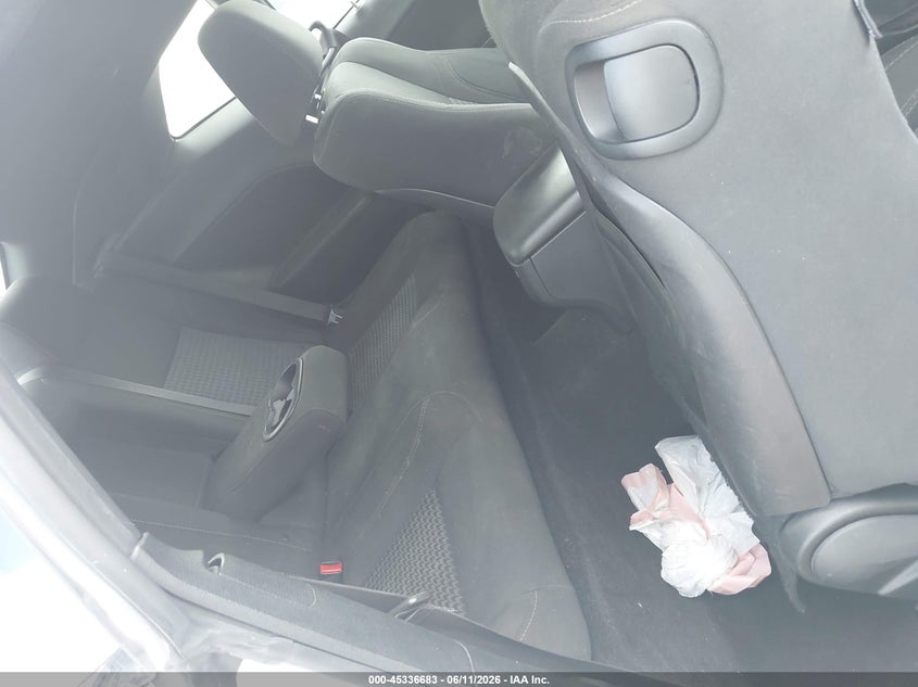 2016 DODGE CHALLENGER auction photo 8