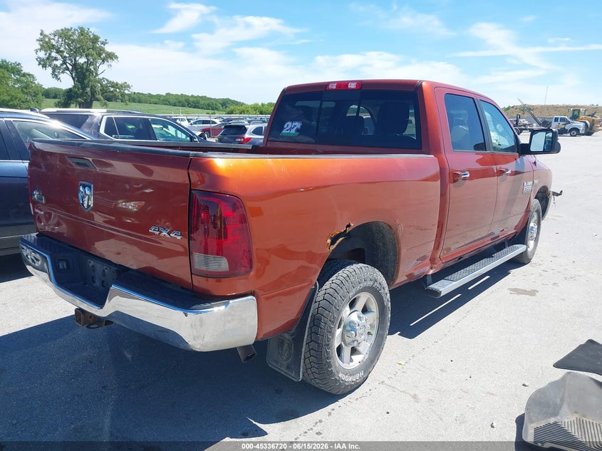 Vin: 3c6tr5dt7dg526428, lot: 45834656, ram 2500 big horn 20134