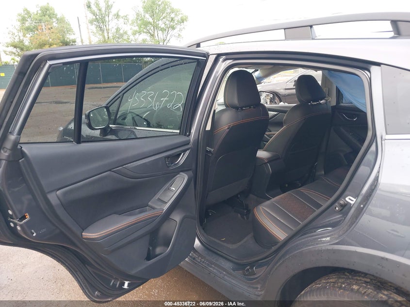 2023 SUBARU CROSSTREK auction photo 8