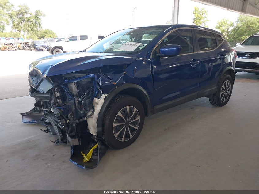 2020 NISSAN ROGUE SPORT auction photo 2
