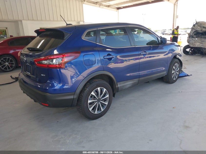 2020 NISSAN ROGUE SPORT auction photo 4