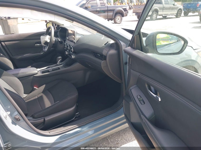 2024 NISSAN SENTRA 2.0L I-4 DI, DOHC, V(VIN: 3N1AB8CV9RY366632