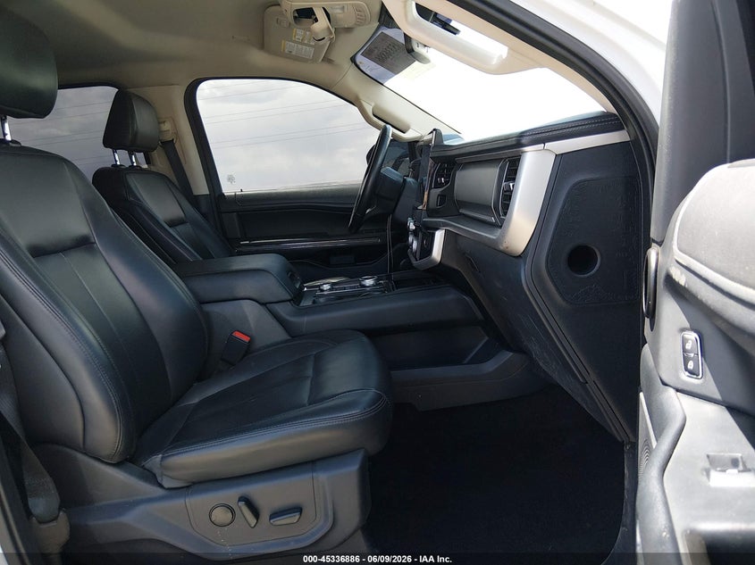 2023 FORD EXPEDITION auction photo 5