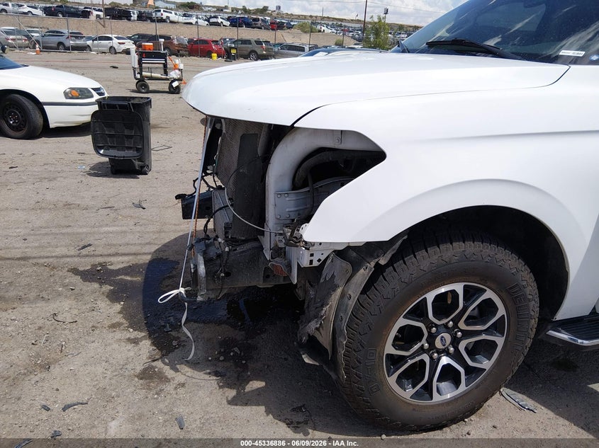 2023 FORD EXPEDITION auction photo 6