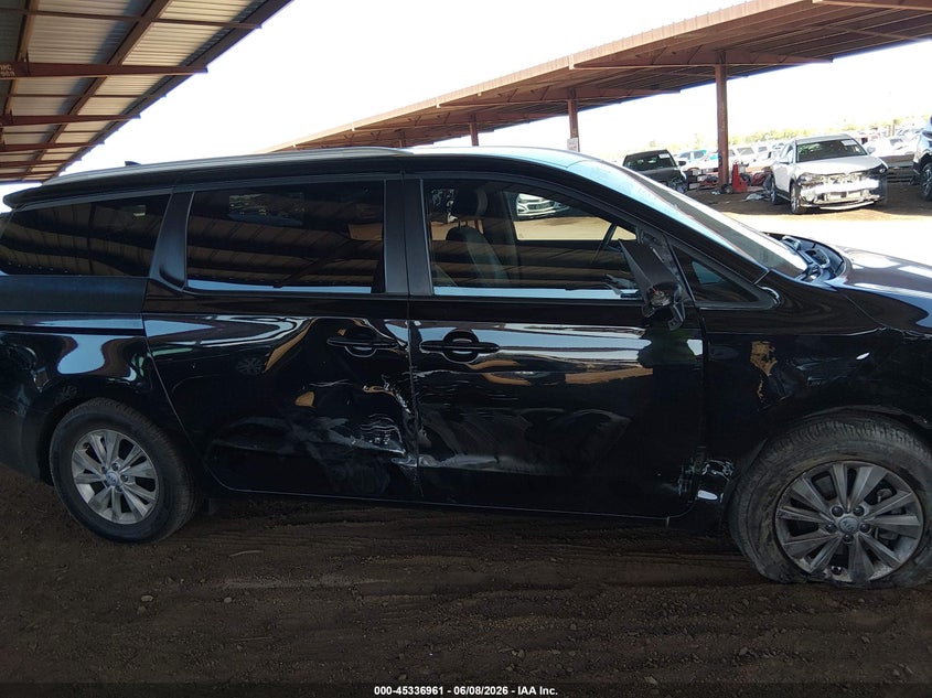 VIN KNDMB5C18H6283186 2017 KIA SEDONA LX