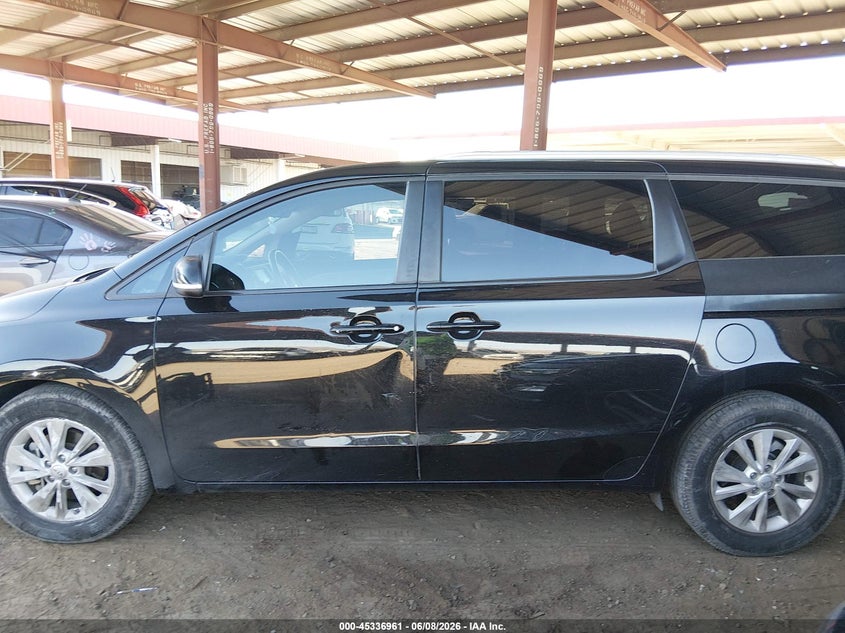 VIN KNDMB5C18H6283186 2017 KIA SEDONA LX