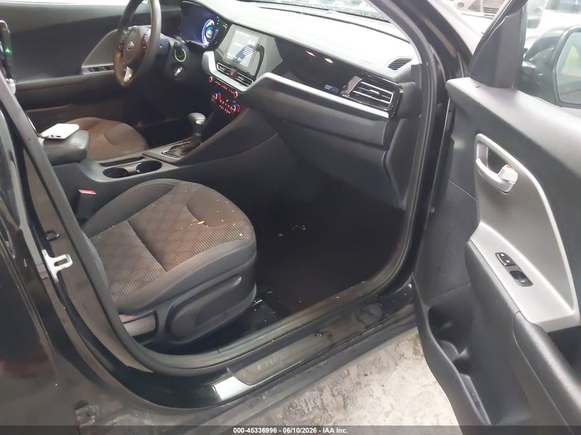 2020 KIA NIRO auction photo 5